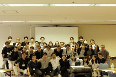 Peace ENJIN、分断の時代に向けた「ピースフル・リー