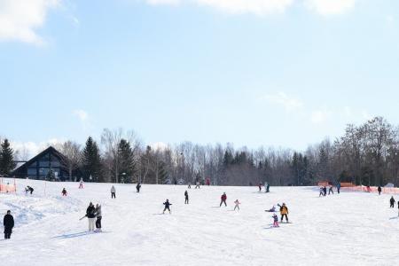 スキー＆スノーボードデビューは滝野で！「ファミリー