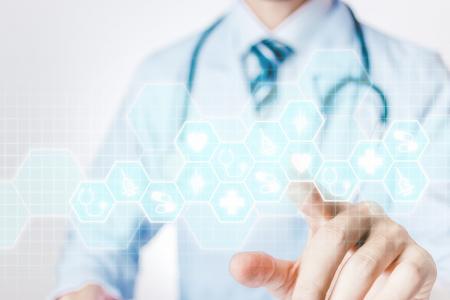 ヒロクリニックNIPT（新型出生前診断）の検査実績が68