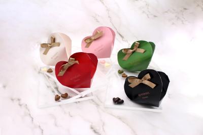 「シック＆エレガンス」をコンセプトとする洋菓子メー