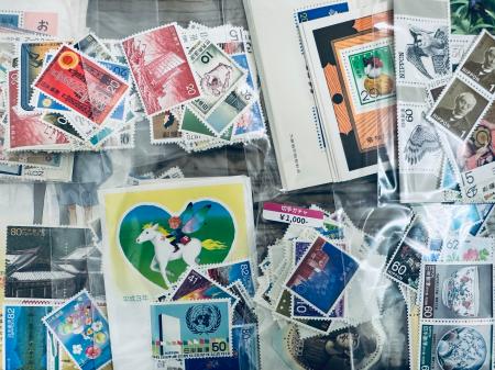 【年末限定】大人気「切手ガチャ」を12月31日大晦日に