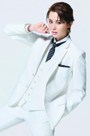 暁 千星さんを起用した新広告が完成！