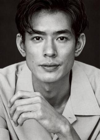 俳優・中島歩が語る、役づくりと挑戦の現在地。J-WAVE 俳優・中島歩が語る、役づくりと挑戦の現在地。J-WAVE