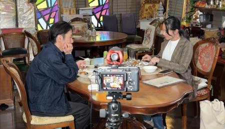 日常の一瞬をテーマに、思わずニコッと笑顔になれるか