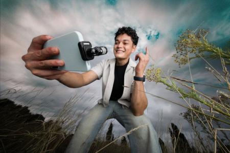 SHUREがMV88 USB-C ステレオマイクロホンを発表。モバ SHUREがMV88 USB-C ステレオマイクロホンを発表。モバ