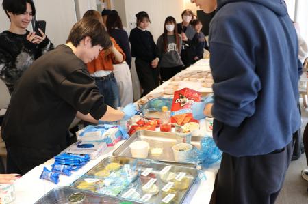 千葉商科大学生が若者の野菜不足に挑む!『''やutf-8 千葉商科大学生が若者の野菜不足に挑む!『''やutf-8