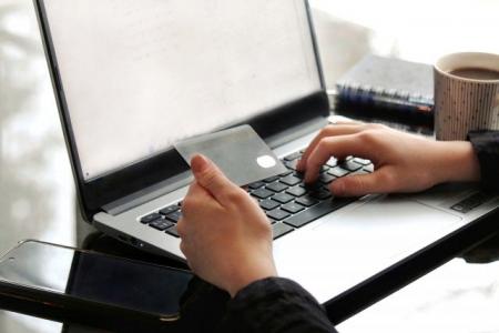 ＼利用者11,000人が評価した／ 満足度の高い【カード