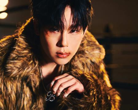 JOOHONEY、2ndミニアルバム『光 (INSANITY)』でソロカ JOOHONEY、2ndミニアルバム『光 (INSANITY)』でソロカ