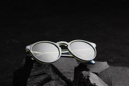 アルコ株式会社、オーストラリア発プレミアムサングラ