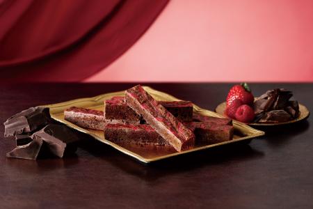 2種類のベリーの華やかな味わい。ブラウニー専門店【c