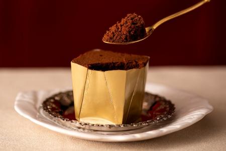 累計販売数900万個越え！伝説のふわとろショコラ『炎