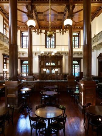 三菱一号館美術館 Cafe 1894「ベリーとピスタチオが織