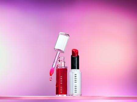 ツヤで元気を、血色感で華やぎを。「エクストラ リッ