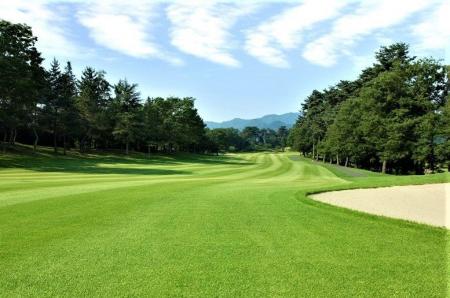 甘楽カントリークラブ（群馬県）、クラブハウスをリニ