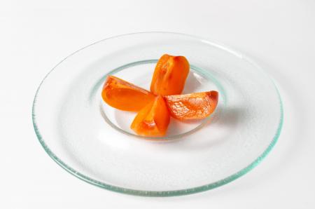 【冬に甘くなる柿】木上で熟した木熟柿という自然が生