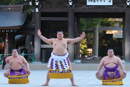 横綱・大の里の新たな化粧まわしを浜友E.F.と遠州山中