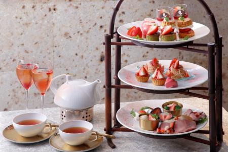 【ダーワ・悠洛 京都】さわやかな冬の国産いちごを使