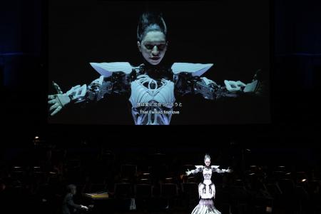 今年5月、大阪にて『渋谷慶一郎 アンドロイド・オペラ