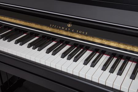 スタインウェイ ストリートピアノコンテストを東京タ