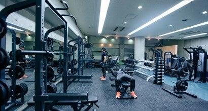 【城西国際大学】株式会社QUICK GYMの協力でトレーニ
