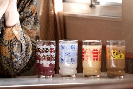 投票で復刻決定、『アデリアレトロ』人気グラスに新柄