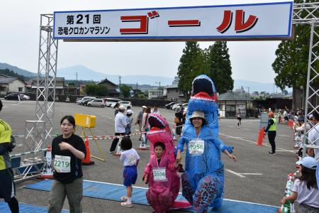 ふるさと納税で「第22回 勝山恐竜クロカンマラソン」