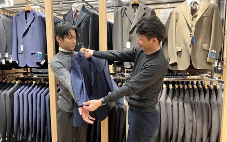 「初めてのスーツ購入」についての意識調査を実utf-8