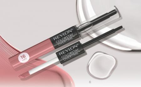 食事も、会話も、長時間の外出も。もうリップ直しに悩 食事も、会話も、長時間の外出も。もうリップ直しに悩