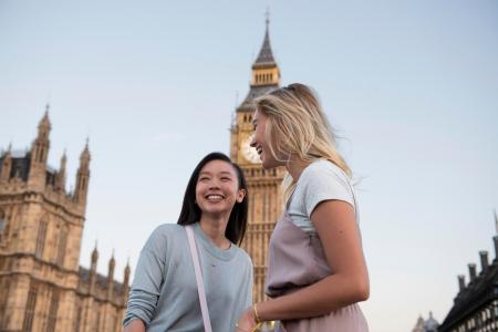 全国7２大学が導入済！全国大学の約１割がEF海外留学