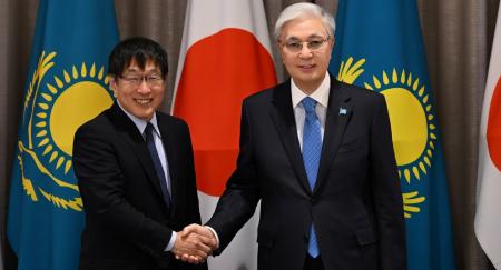 「中央アジア＋日本」対話を通じた資源国との関係強化