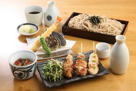 【グルメ杵屋レストラン】焼鳥 蕎麦「二尺五寸」の新
