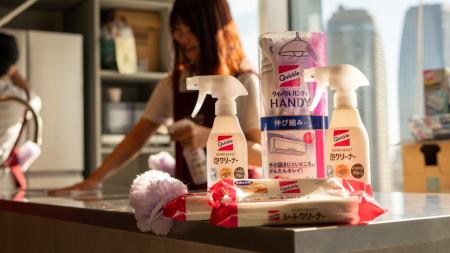 「どこか奇妙な職業体験 虎ノ門ヒルズ清掃員」に花王