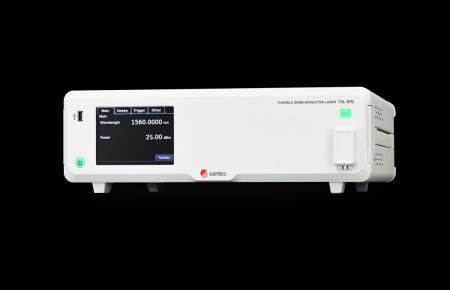 CPO（Co-Packaged Optics）向けに光出力を向上させた