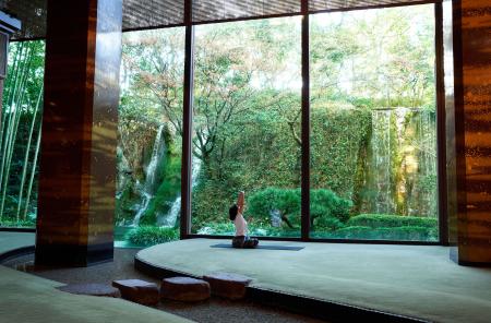 【リーガロイヤルホテル大阪】緑と光に包まれる、心身