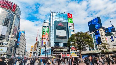 lit.link、渋谷スクランブル交差点付近の大型ビジョン