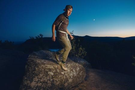 ＜KEEN＞のハイキングブーツ「TARGHEE」に“Fast & Lig