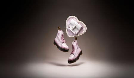 ドクターマーチンから、バレンタインに向けた煌びやか