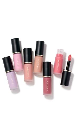 ＜SUQQU＞美しい花たちにインスピレーションを得て、