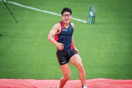 働きながら世界に挑む