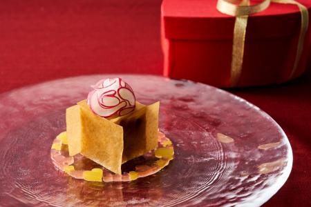 【リーガロイヤルホテル京都】日本唯一の回転展望フレ