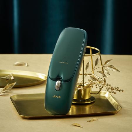 サロン級の美容を、あなたの手に。家庭用光美容器「DO