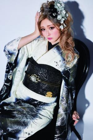 名古屋嬢文化を振袖に──「#振袖gram 名古屋店」2026年