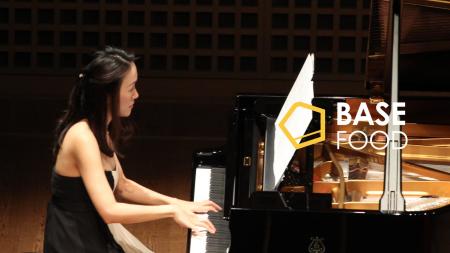 ピアニスト 宋 和映さんとのサプライヤー契約を締結