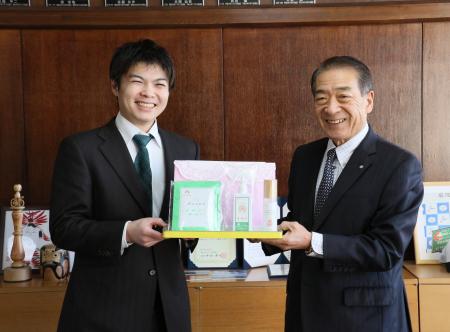 累計販売枚数350万枚突破の「ダニコロリシリーズ」を