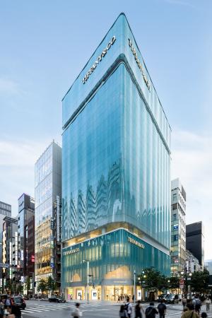 三和ファサード・ラボの「藤の花のようにそよぐ建築を 三和ファサード・ラボの「藤の花のようにそよぐ建築を