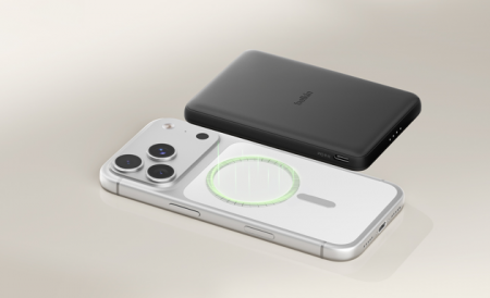 【Belkin】強力磁力でピタッと吸着！カードサイズの超