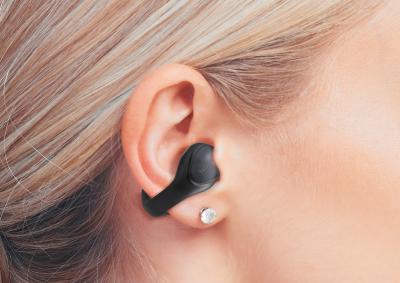 「耳の形は100人いれば100通り。」NUARLイヤーカフ型