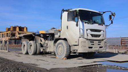 アリソン4440が　株式会社NICHIJO製50トン積み構utf-8