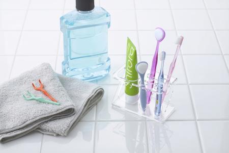 舌ブラシのシキエンが小学校低学年の保護者720名utf-8