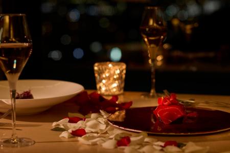 【SORANO HOTEL】昭和記念公園を望むROOFTOP BARとSPA